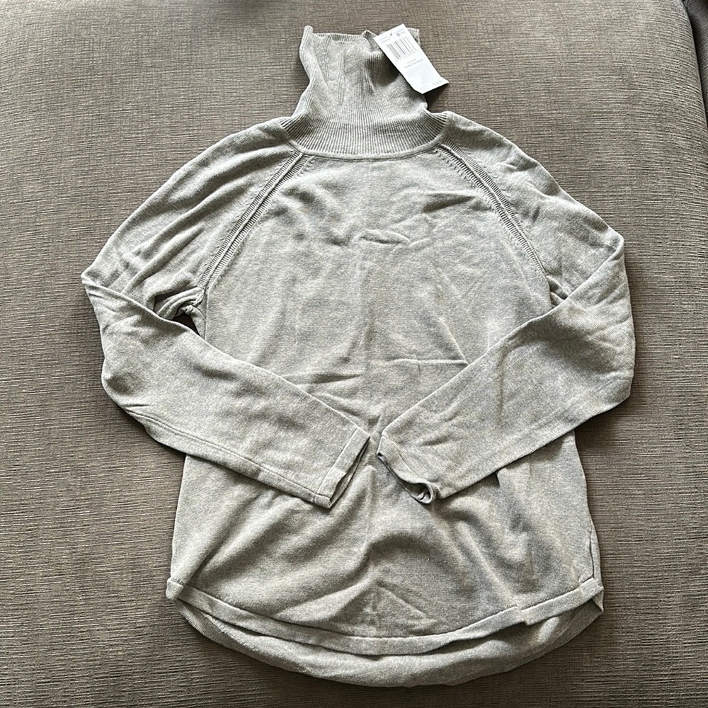 NWT Jeanne Pierre Knit Turtleneck Sweater